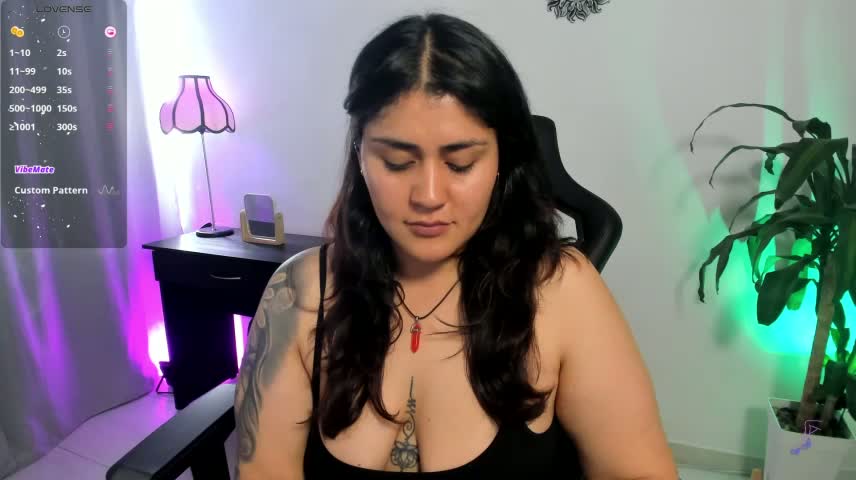 karlie02_ Webcam Chat October 17, 2026