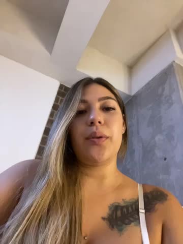 Latina_vanessa Webcam Chat October 17, 2026