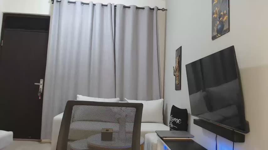 Horny_princes Webcam Chat October 17, 2026
