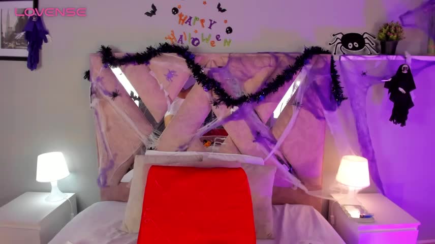 Eva-Millss Webcam Chat October 17, 2026