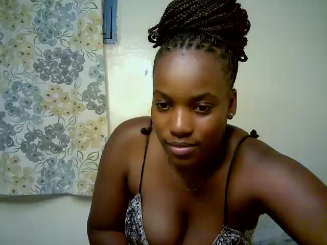 Lunakisses Webcam Chat October 17, 2026