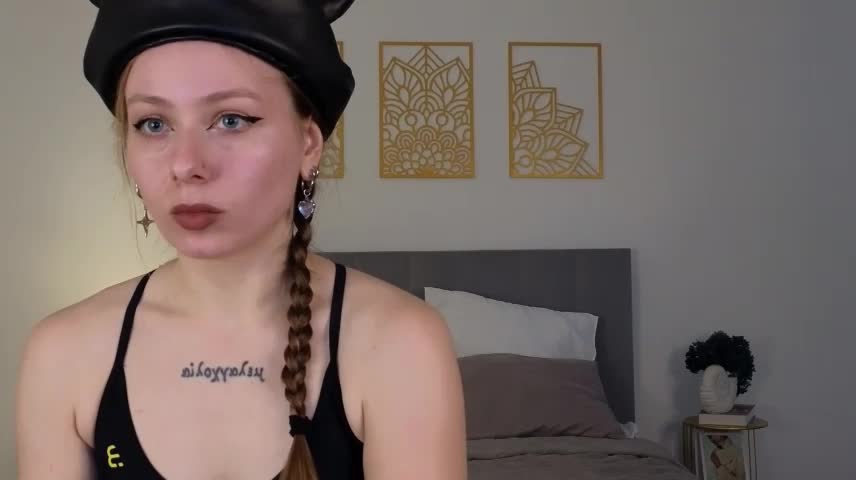 DomnaLinde Webcam Chat October 17, 2026