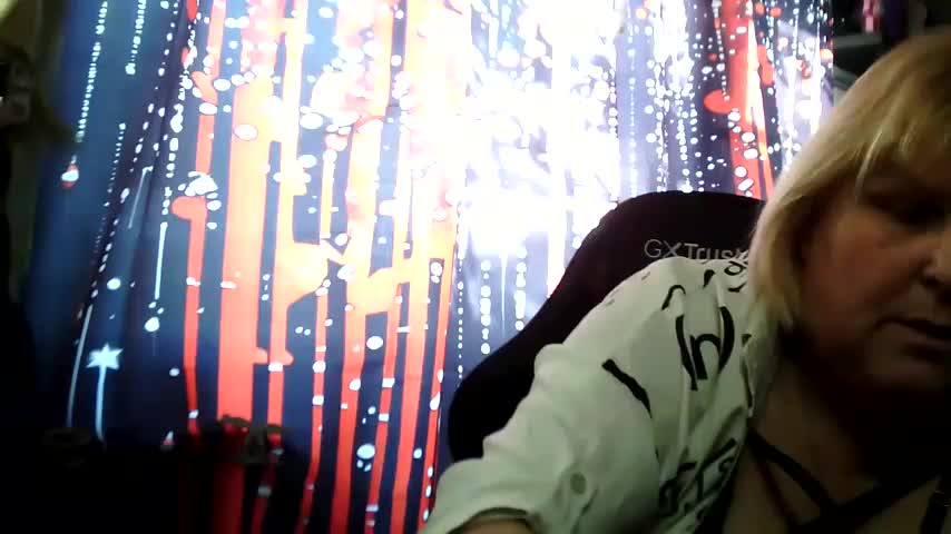 Sylviastar46 Webcam Chat October 17, 2026