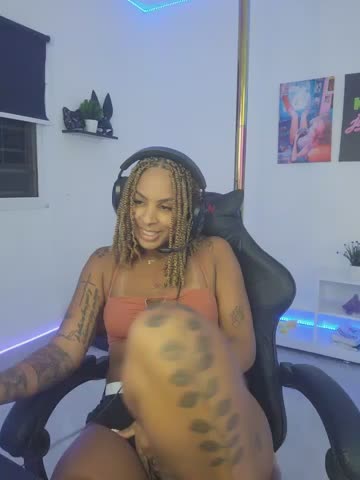 julixxx22 Webcam Chat October 17, 2026