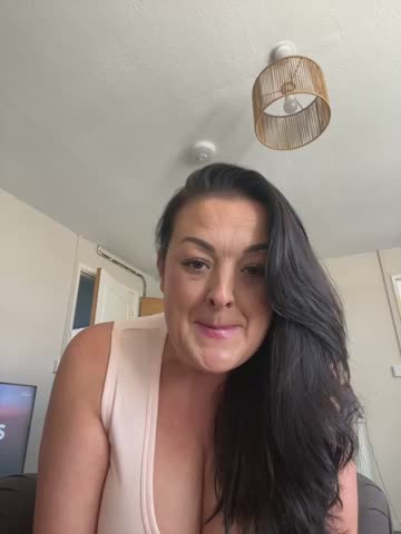 Lou_Loux Webcam Chat October 17, 2026