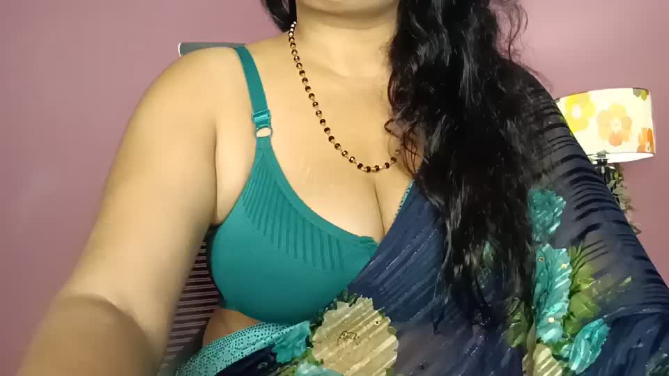 YourDesi_Laila_ Webcam Star October 17, 2026