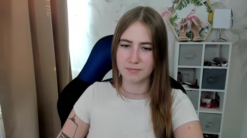 candy_Megan Webcam Chat October 17, 2026