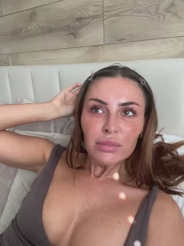 selena_xxx Webcam Chat October 17, 2026