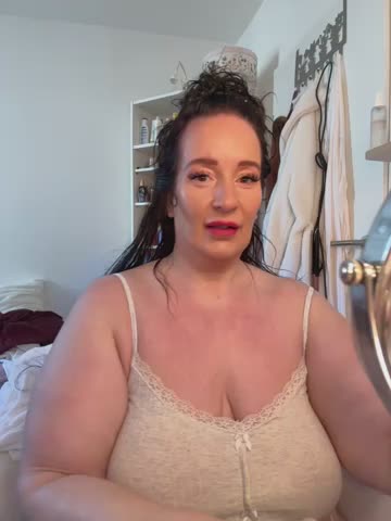 fallen_angel_mia Webcam Chat October 17, 2026