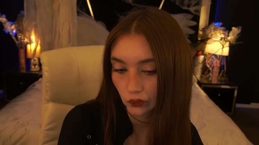 Dark_Brii Webcam Chat October 17, 2026