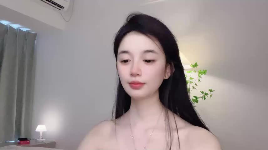 Annie-3 Webcam Chat October 17, 2026