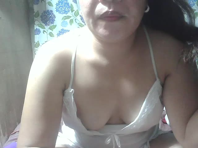 juliana_babe Webcam Chat October 17, 2026