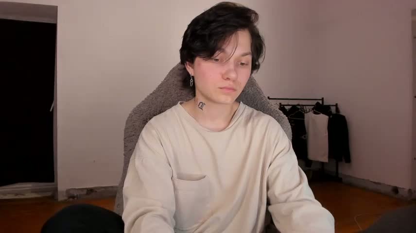 esajukyy Webcam Chat October 17, 2026