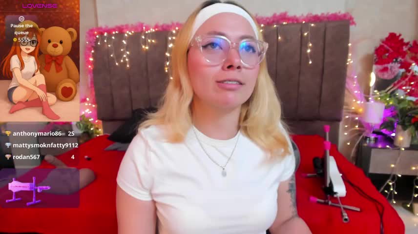 LanaMills_ Webcam Chat October 18, 2026
