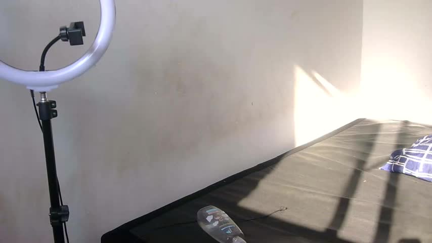 sexy-Elisy Webcam Chat October 17, 2026