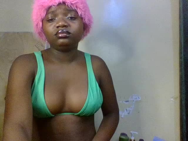 cute_licker Webcam Chat October 17, 2026