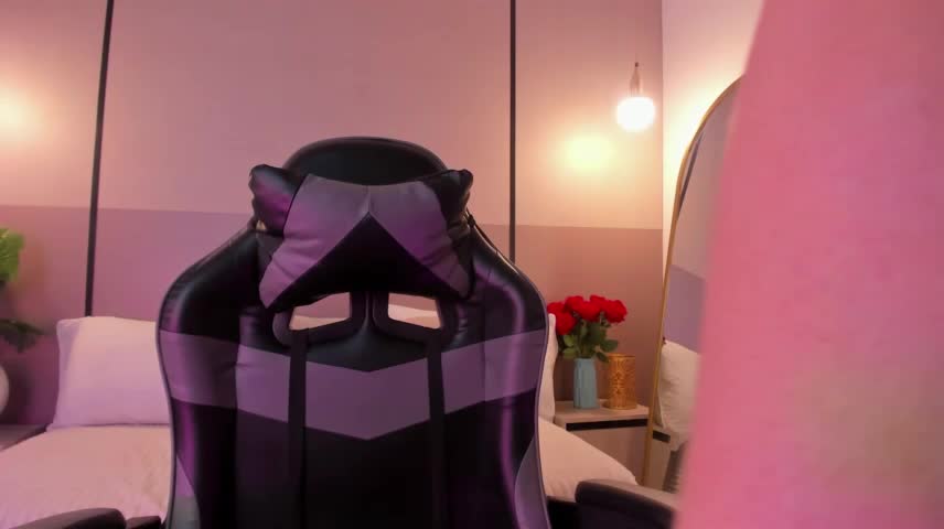 alisson_81 Webcam Chat October 17, 2026