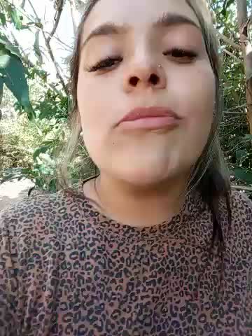 wiyimari2 Webcam Chat October 18, 2026