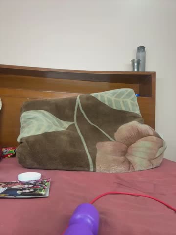 indian_ruhii Webcam Chat October 18, 2026