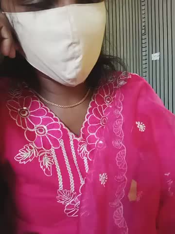 Tamil_Soloqueen_001 Webcam Chat October 18, 2026