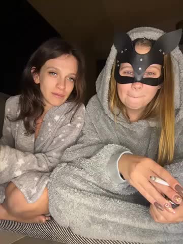 Mia_harmati Webcam Chat October 18, 2026