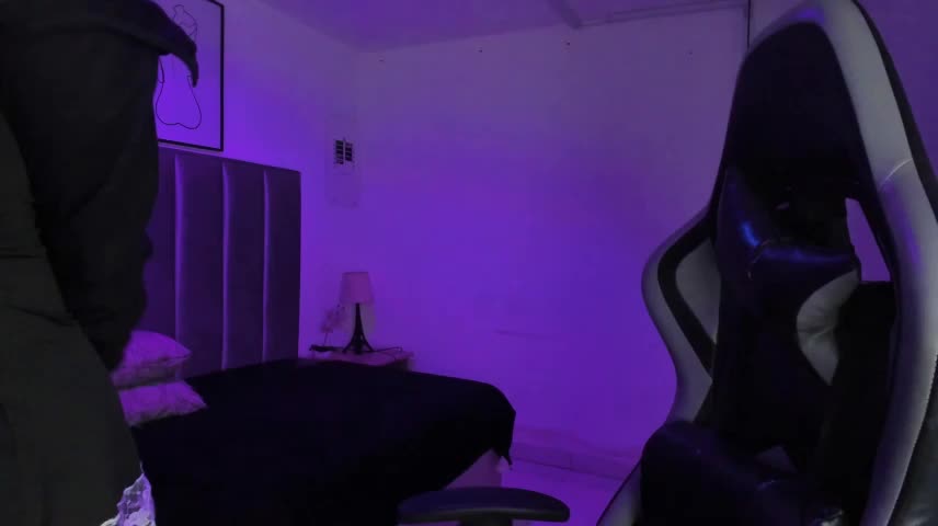 Kitty_Gang Webcam Chat October 18, 2026