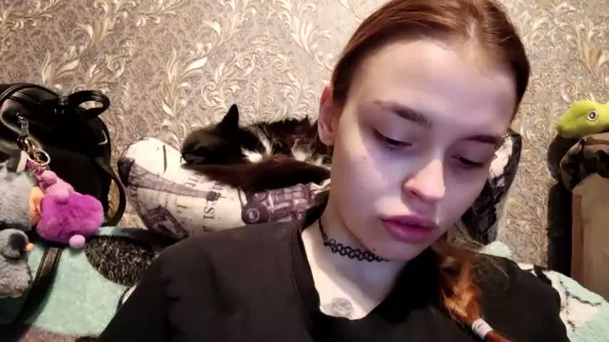 CaraDelevingnee Webcam Chat October 18, 2026