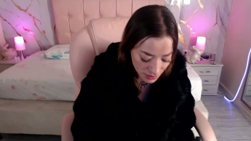 zoe_jones13 Webcam Chat October 18, 2026