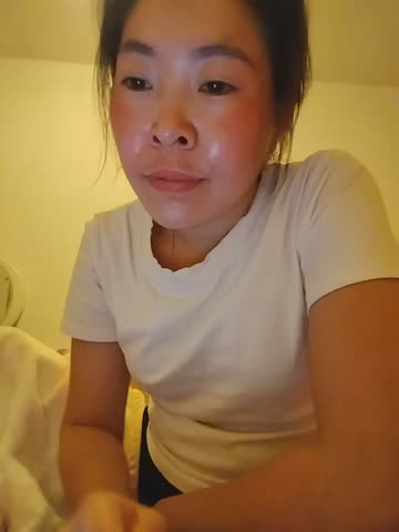 Yiyoongg Webcam Chat October 18, 2026