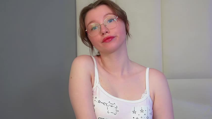 KeiraAsti Webcam Chat October 18, 2026
