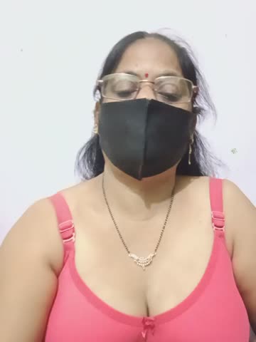 Seema_03 Webcam Chat October 18, 2026