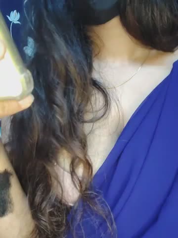 sruthi_saucy Webcam Chat October 18, 2026