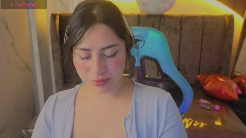 amara_sweet_a Webcam Chat October 18, 2026