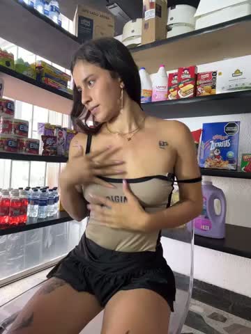 LadyMya_18 Webcam Chat October 18, 2026