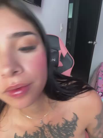 Shalom_pink17 Webcam Chat October 18, 2026