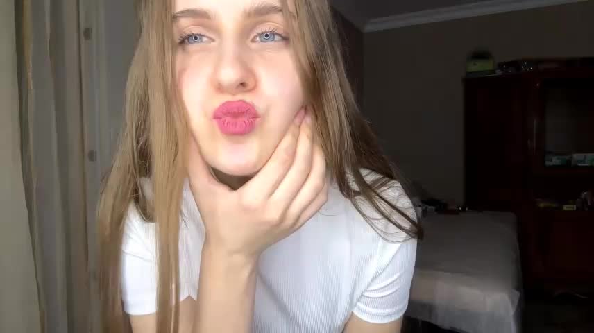 TabathaSpontak Webcam Chat October 18, 2026