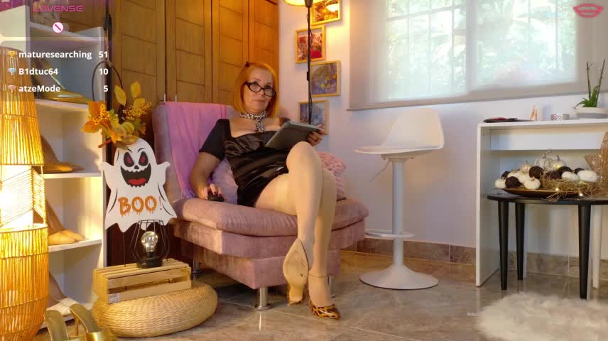 mrs_edha Webcam Chat October 18, 2026