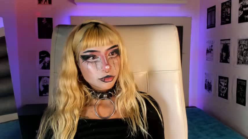 adhalee_js Webcam Chat October 18, 2026