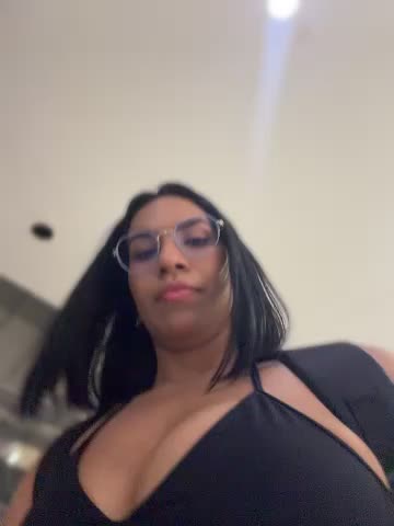 AlaiaStearling_ Webcam Chat October 18, 2026