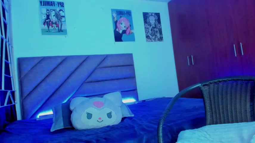 KARINNA__RAVEN Webcam Chat October 18, 2026