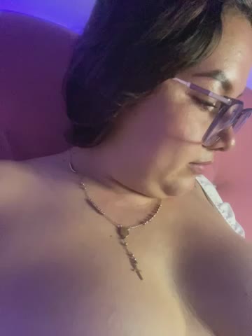 kiara_moon18 Webcam Chat October 18, 2026