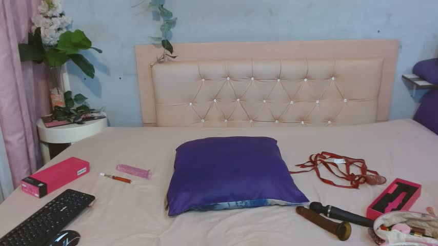 Kylie_Jennerr Webcam Chat October 18, 2026