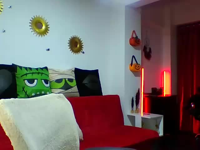 angela_mis Webcam Chat October 18, 2026