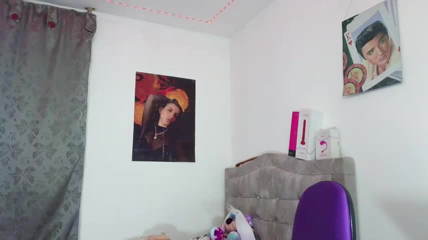 Ninadesire1102 Webcam Chat October 18, 2026