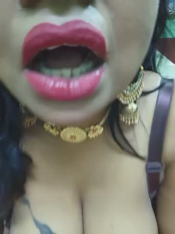 YR-SHIVANI Webcam Chat October 18, 2026