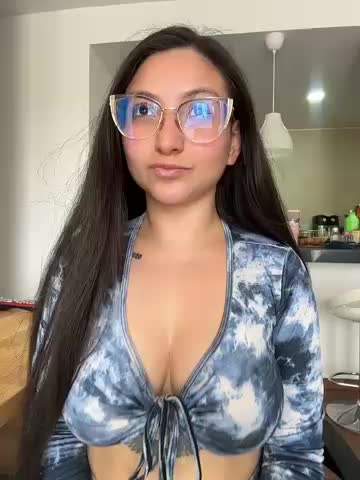lucy_neil Webcam Chat October 18, 2026