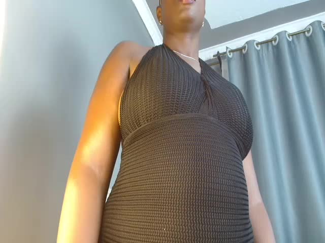 Lil_momsyy Webcam Chat October 18, 2026