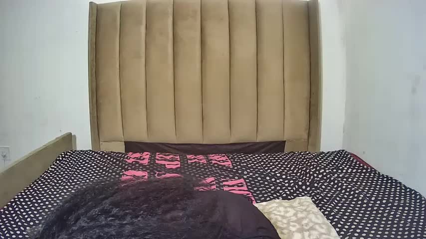 DesiredQueen27 Webcam Chat October 18, 2026