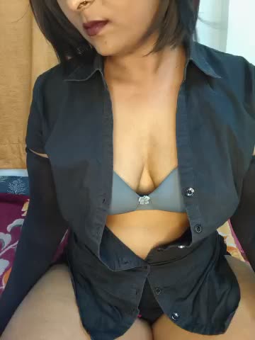 Queen_Kushi4 Webcam Chat October 18, 2026