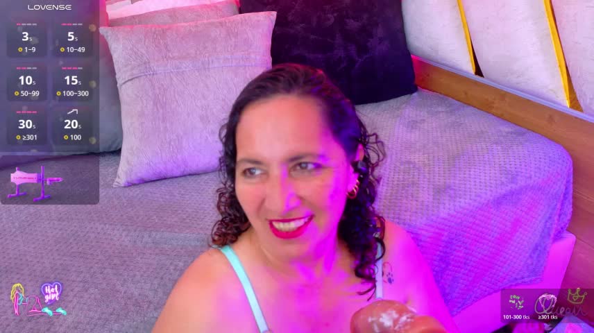 Luna_Naughty1 Webcam Star October 19, 2026